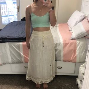 AE Cream Maxi Skirt